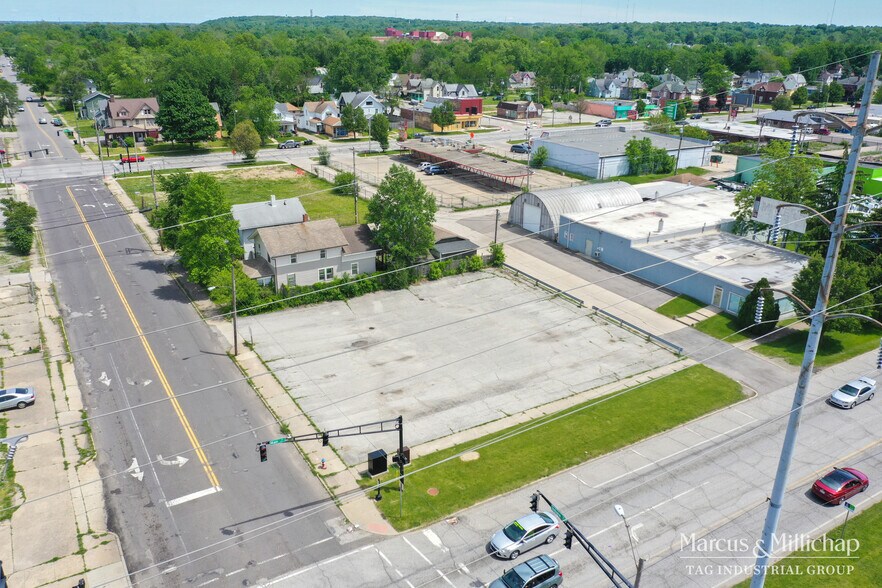 More Photos Of 1607 S Main St, South Bend Warehouse For Sale
