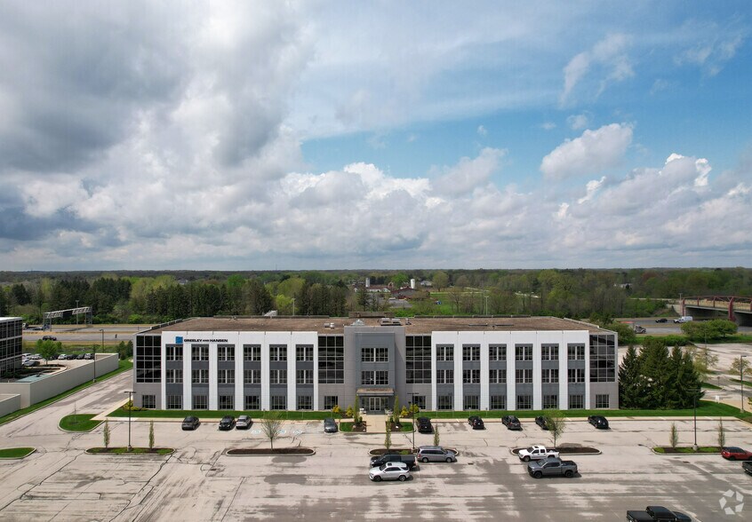 More Photos Of 7820 Innovation Blvd, Indianapolis Office For Lease