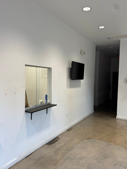 More Photos Of 4319 Camp Bowie Blvd, Fort Worth Medical For Sale