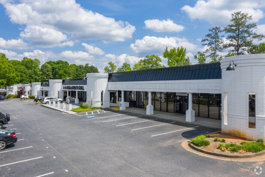 More Photos Of 11235 Alpharetta Hwy, Roswell Unknown For Lease