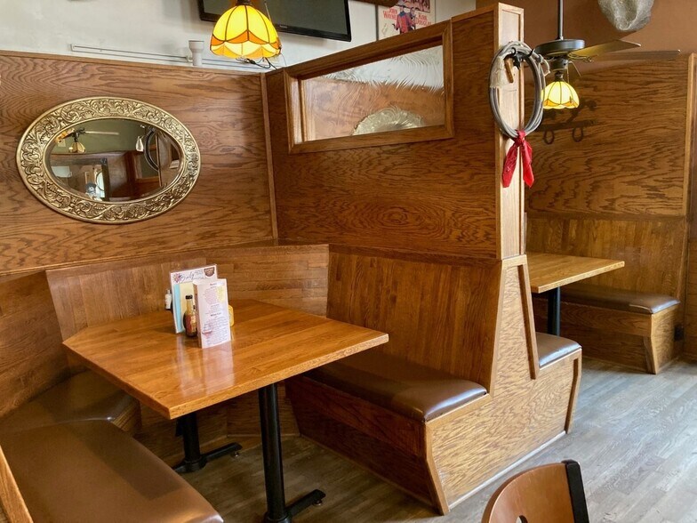 More Photos Of 123 N Lena St, Ridgway Restaurant For Sale