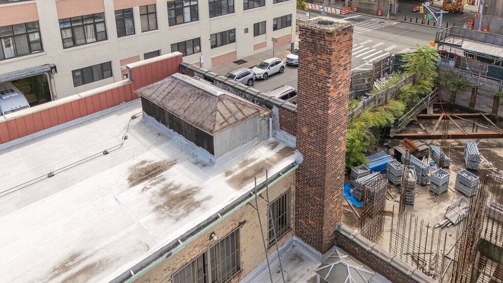 More Photos Of 4332 33rd St, Long Island City Industrial For Sale