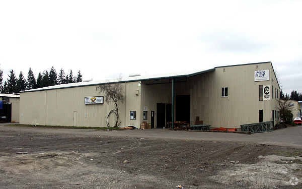 More Photos Of 10002-10004 162nd Street Ct E, Puyallup Warehouse For Lease