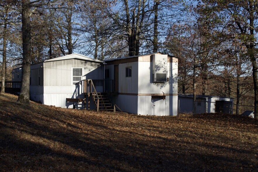 More Photos Of 158 Ragon Road, Tilly Office For Sale