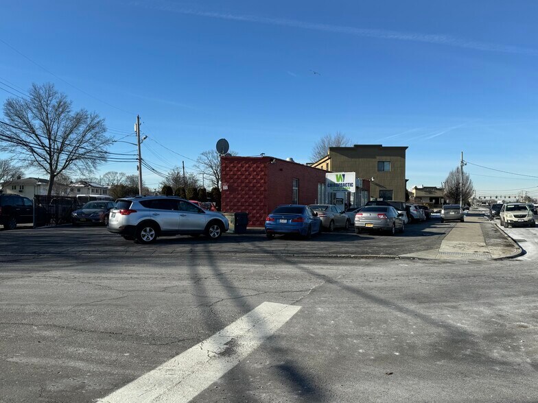 More Photos Of 900 Route 109, Lindenhurst Storefront Retail Office For Sale