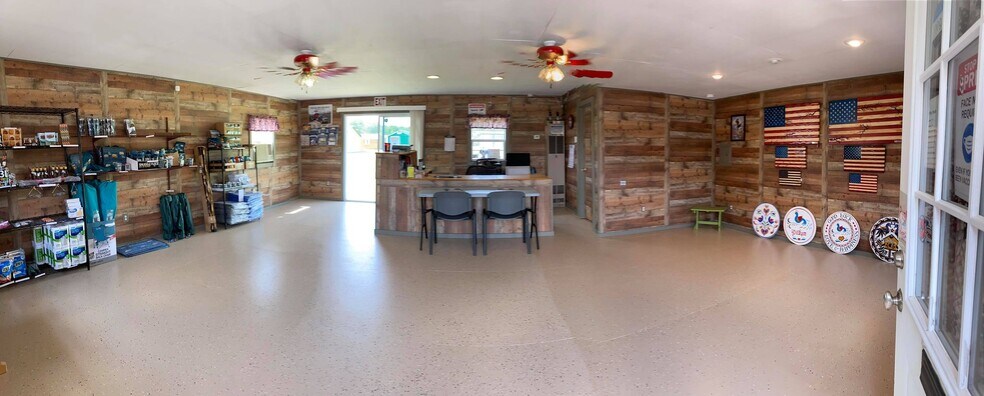 More Photos Of 206 Service Rd, Parksville Office For Sale