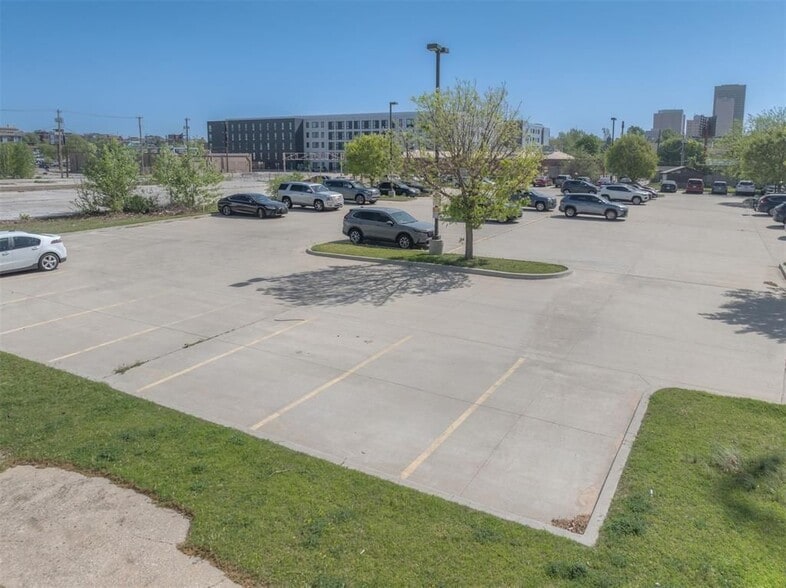 More Photos Of 815 NW 2ND St, Oklahoma City Land For Sale