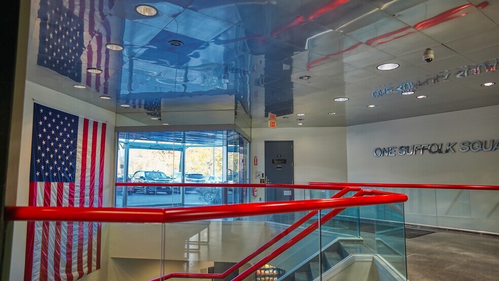 More Photos Of 1601 Veterans Memorial Hwy, Islandia Office For Lease