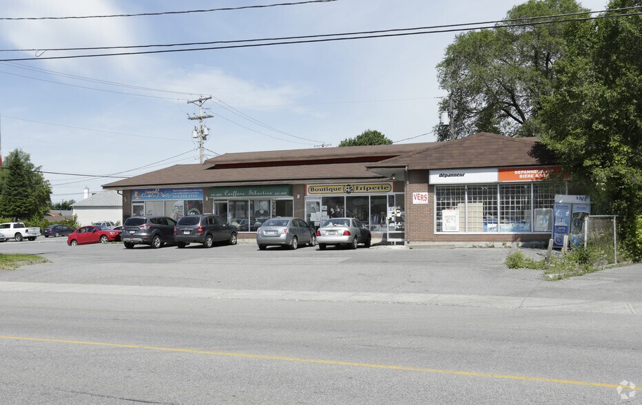 More Photos Of 1079 Rue Saint-Louis, Gatineau General Retail For Sale