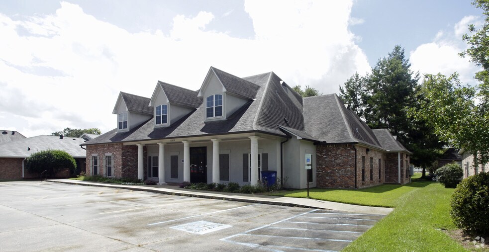 Primary Photo Of 10528 Kentshire Ct, Baton Rouge Office For Lease