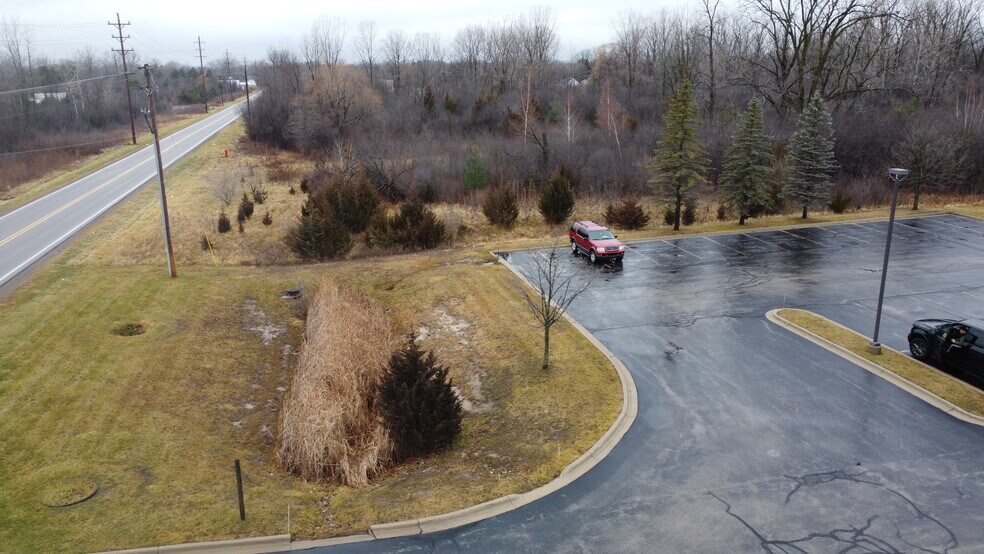 More Photos Of 1835 Treanor St, Saginaw Rehabilitation Center For Sale