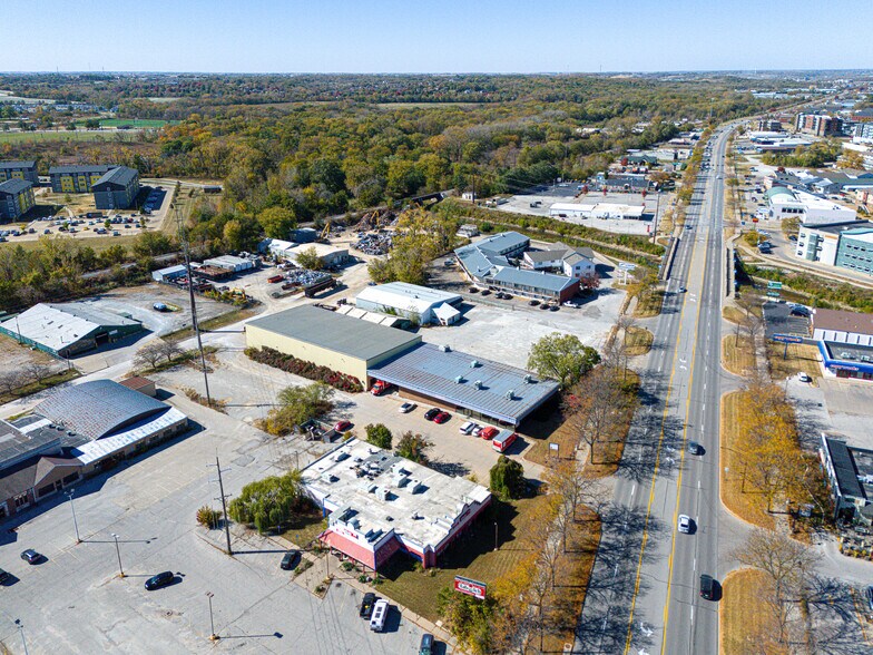 More Photos Of 218 2nd St, Coralville Flex For Sale