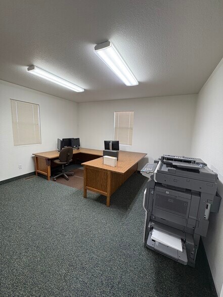 More Photos Of 1380 E Aultman St, Ely Office For Sale