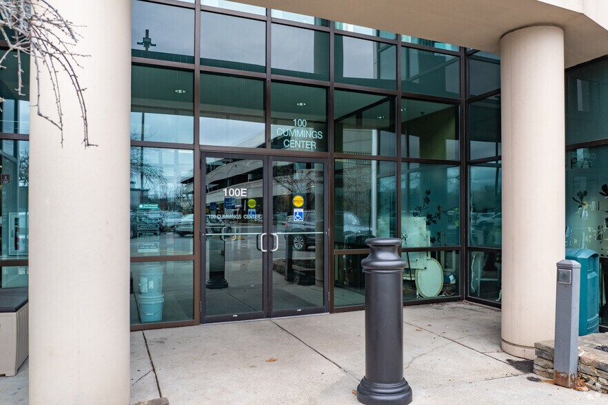 More Photos Of 100 Cummings Ctr, Beverly Coworking Space