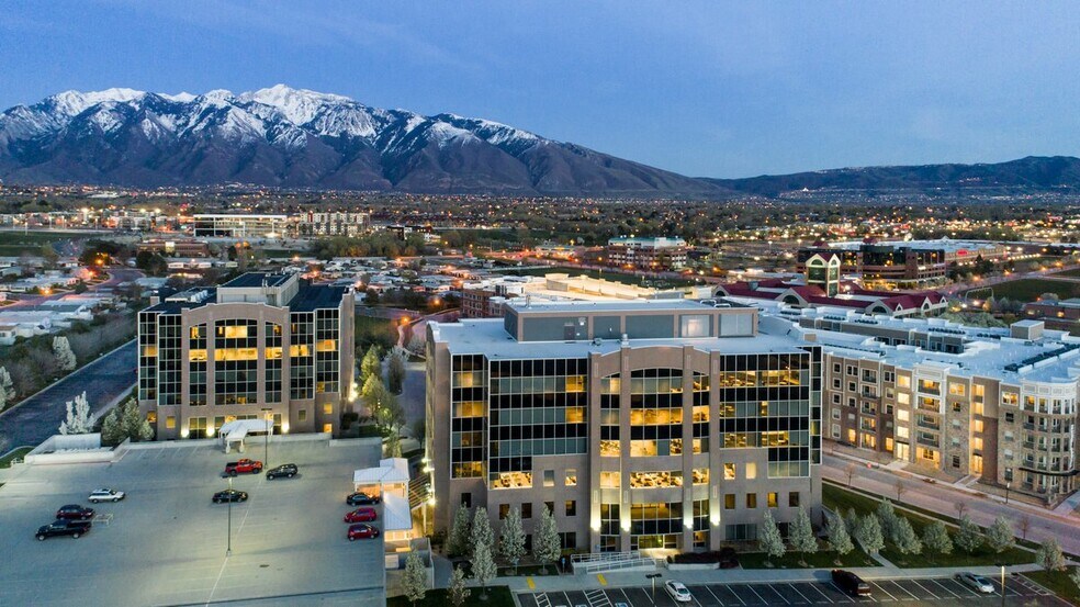 More Photos Of 150 W Civic Center Dr, Sandy Unknown For Lease