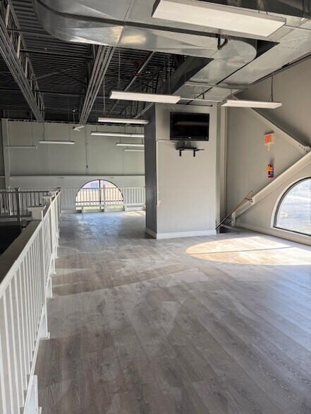 More Photos Of 1301 Roller Rd, Ocean Industrial For Lease