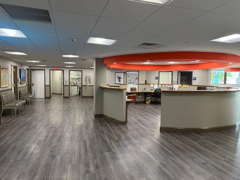 More Photos Of 131 Central Ave, Tarrytown Medical For Sale
