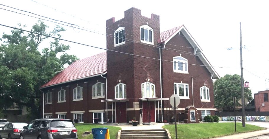 More Photos Of 1001 Hosbrook St, Indianapolis Religious Facility For Sale