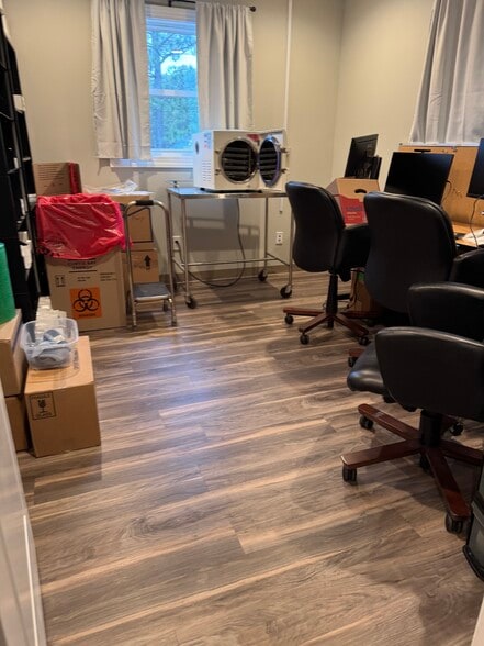 More Photos Of 110 Turner St, Southern Pines Medical For Lease