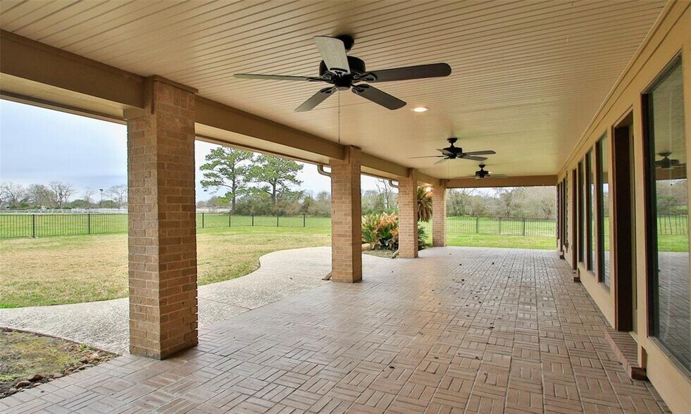 More Photos Of 14803 Grant Rd, Cypress Lodge Meeting Hall For Lease