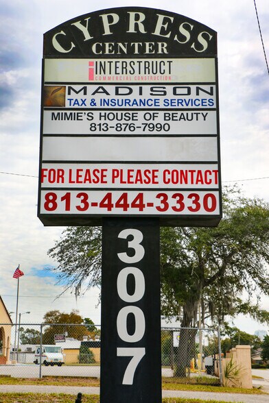 More Photos Of 3007 W Cypress St, Tampa General Retail For Sale