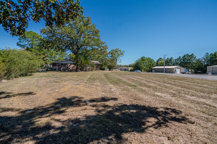 More Photos Of 3370 Airport Rd, Pearcy Office For Sale