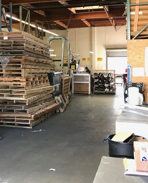 More Photos Of 2055-2065 Williams St, San Leandro Warehouse For Lease