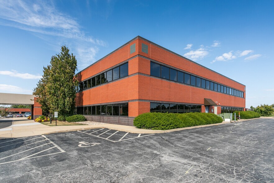 More Photos Of 1 Professional Dr, Alton Medical For Sale