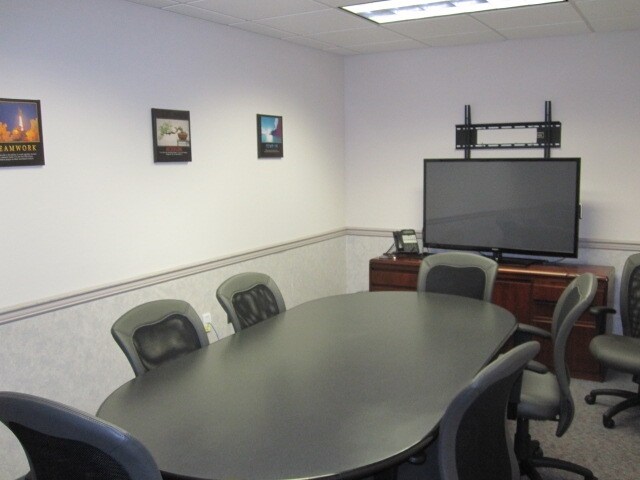 More Photos Of 2708 Shenandoah Ave NW, Roanoke Warehouse For Sale