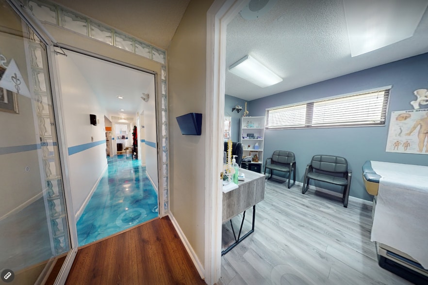 More Photos Of 2103 S McCall Rd, Englewood Office For Sale