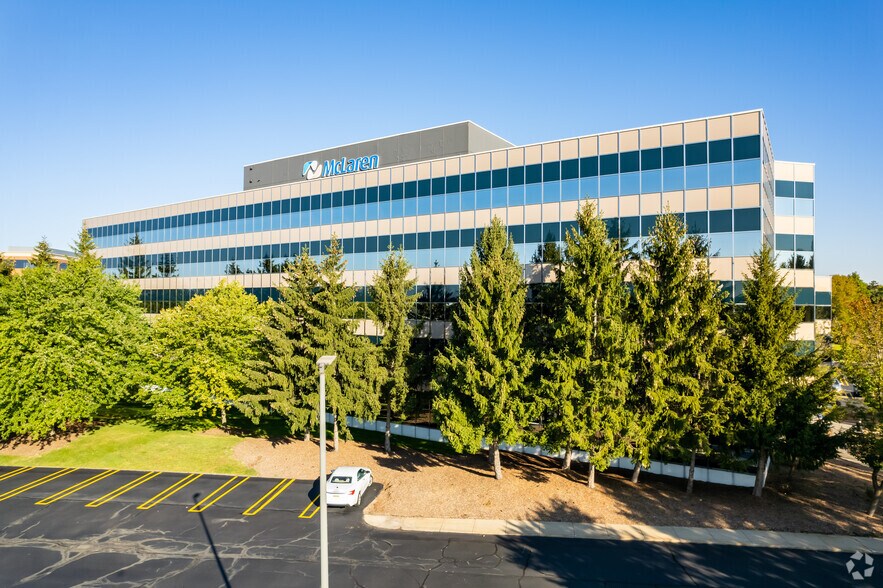 More Photos Of 2701 Cambridge Ct, Auburn Hills Office For Sale