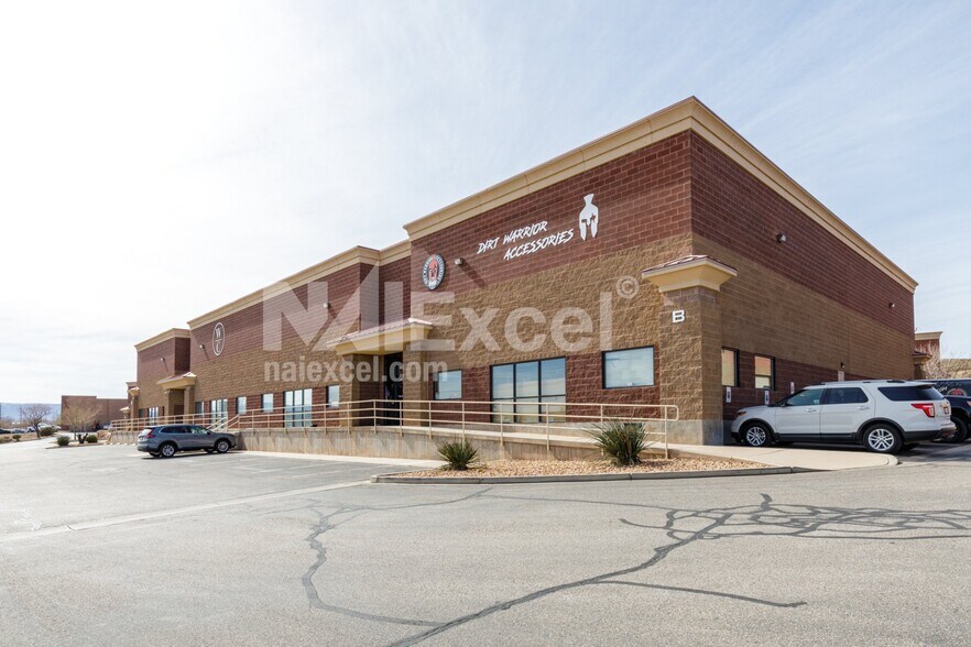 More Photos Of 3884 S River Rd, Saint George Manufacturing For Sale