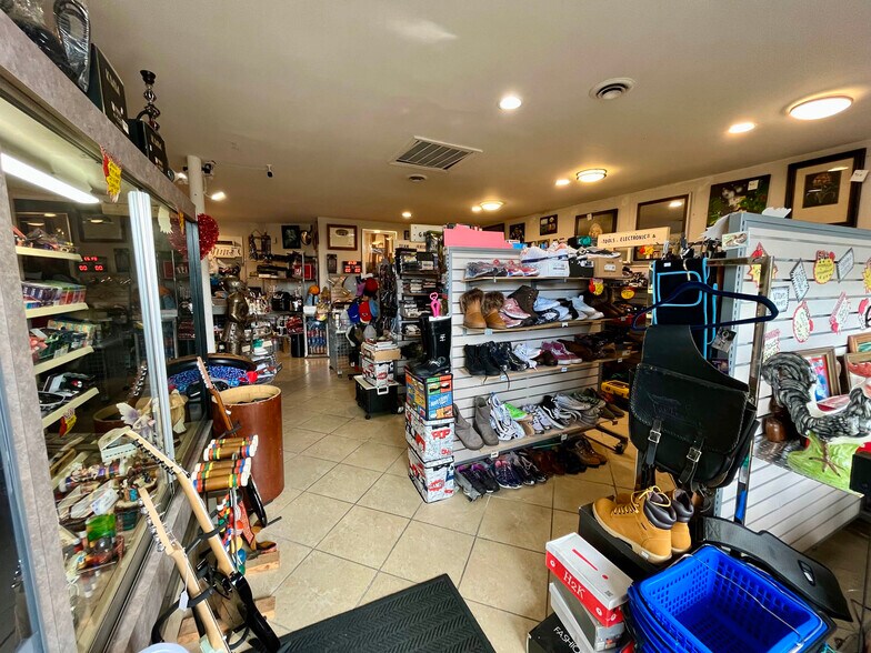 More Photos Of 1723-1727 Earhart Rd, Baltimore Storefront Retail Residential For Sale