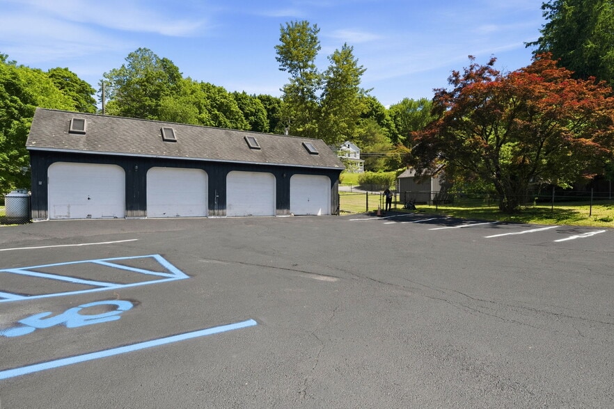 More Photos Of 1-3 Main St, Purdys Post Office For Sale