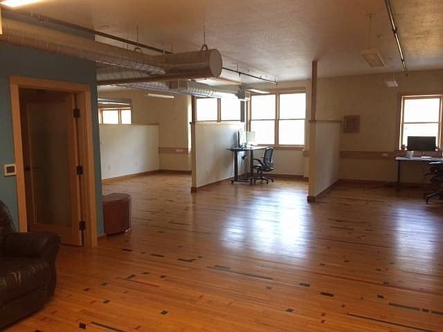 More Photos Of 120 Shelton McMurphey Blvd, Eugene Office For Lease