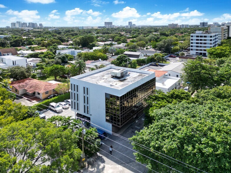 More Photos Of 1900 Coral Way, Miami Medical For Sale