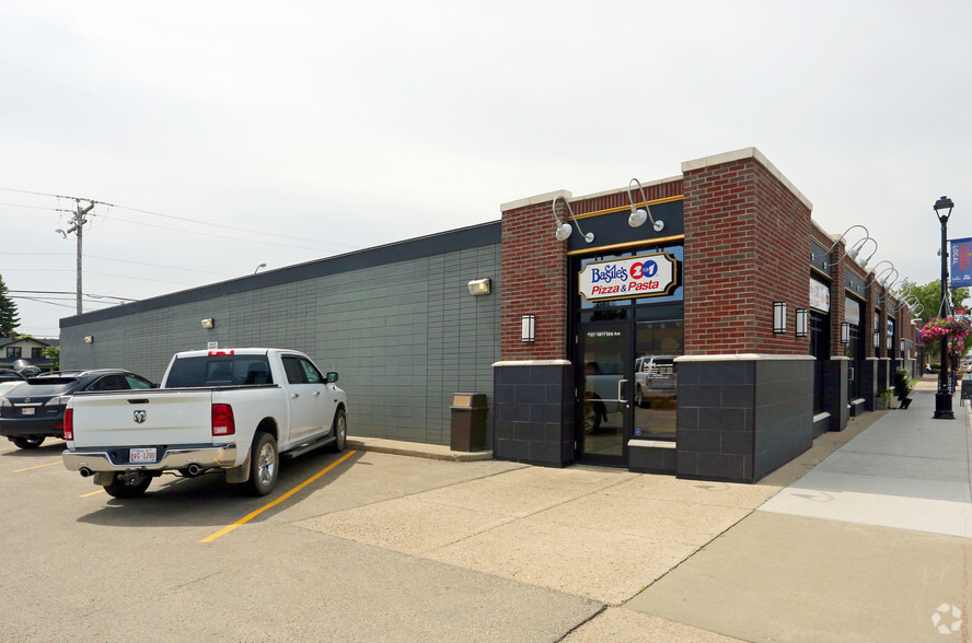 Primary Photo Of 4911 50th Ave, Leduc Storefront For Lease