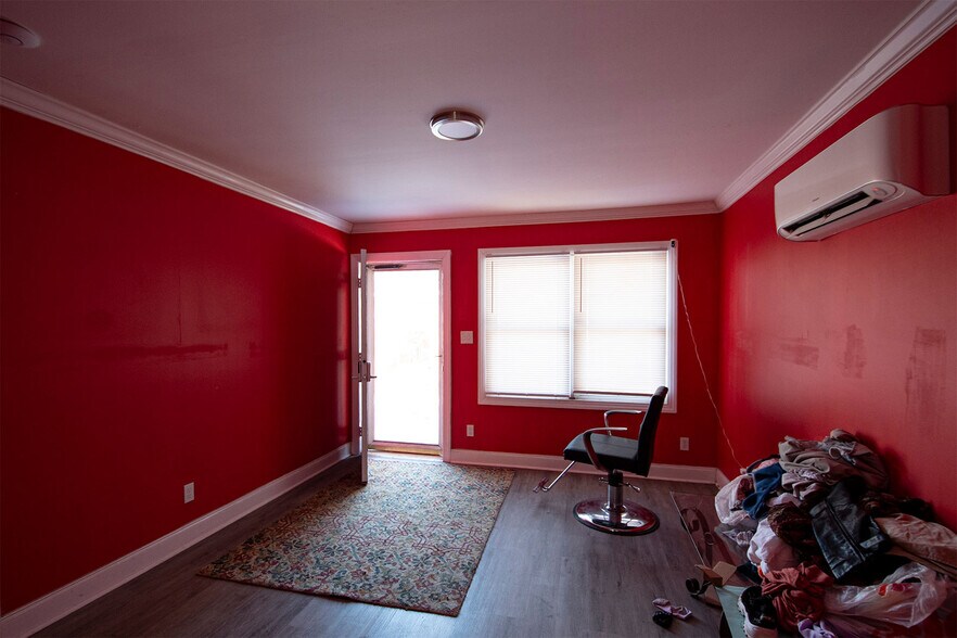 More Photos Of 3532-3538 N Sharon Amity Rd, Charlotte Apartments For Sale