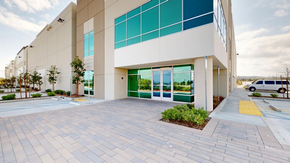 More Photos Of 33580 Zeiders Rd, Menifee Distribution For Sale
