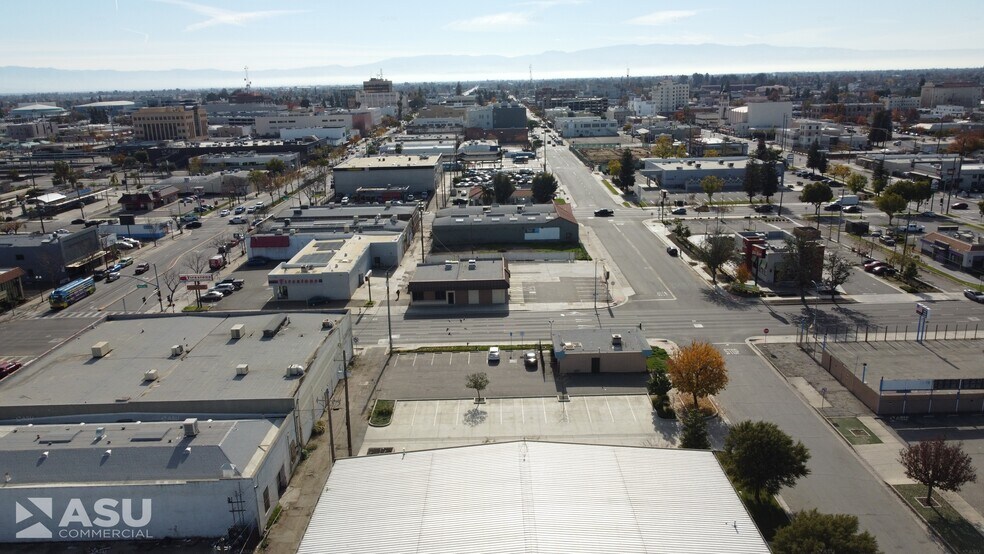 More Photos Of 2332-2336 Eye st, Bakersfield Freestanding For Sale
