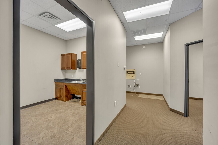 More Photos Of 1804 Owen Ct, Mansfield Light Distribution For Sale