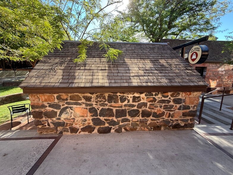 More Photos Of 2 W Saint George Blvd, Saint George Office For Sale