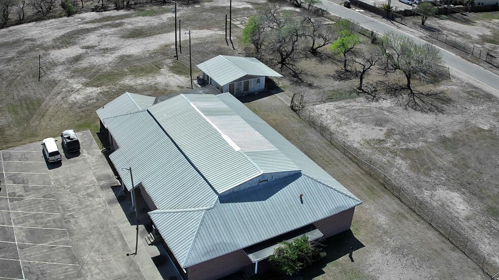 More Photos Of 1111 E D Ave, Kingsville Religious Facility For Sale