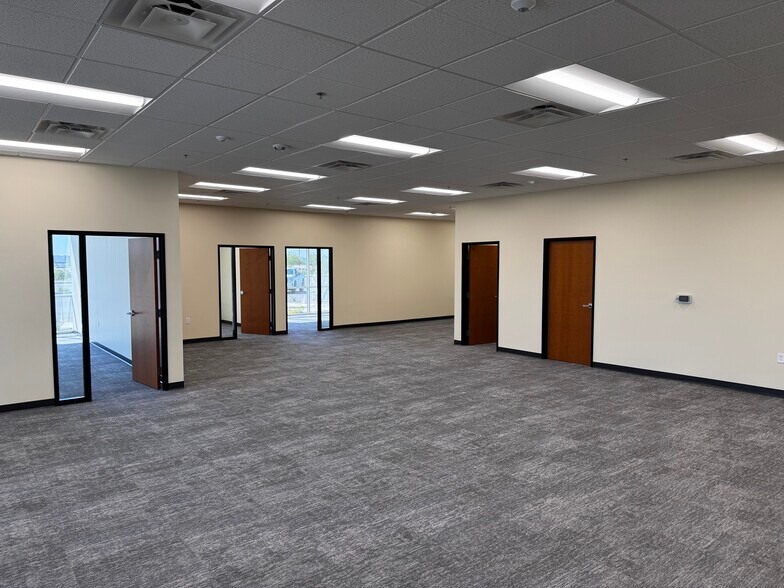 More Photos Of NWC Indian School Rd & W Minnezona Ave, Goodyear Unknown For Lease