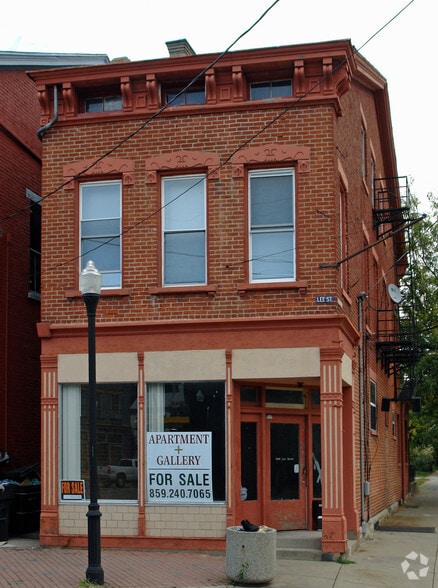 More Photos Of 1008 Lee St, Covington Storefront Retail Residential For Lease