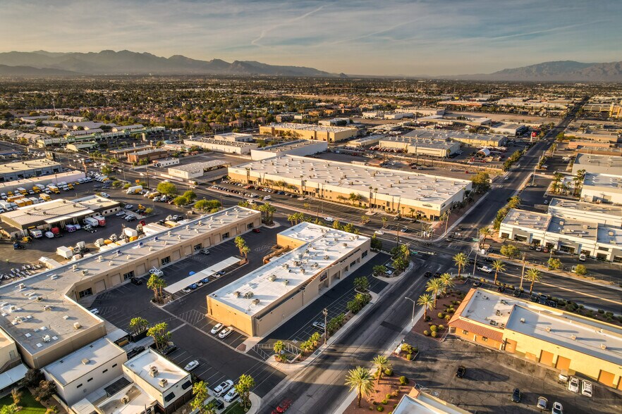 More Photos Of 5321 Cameron St, Las Vegas General Retail For Lease