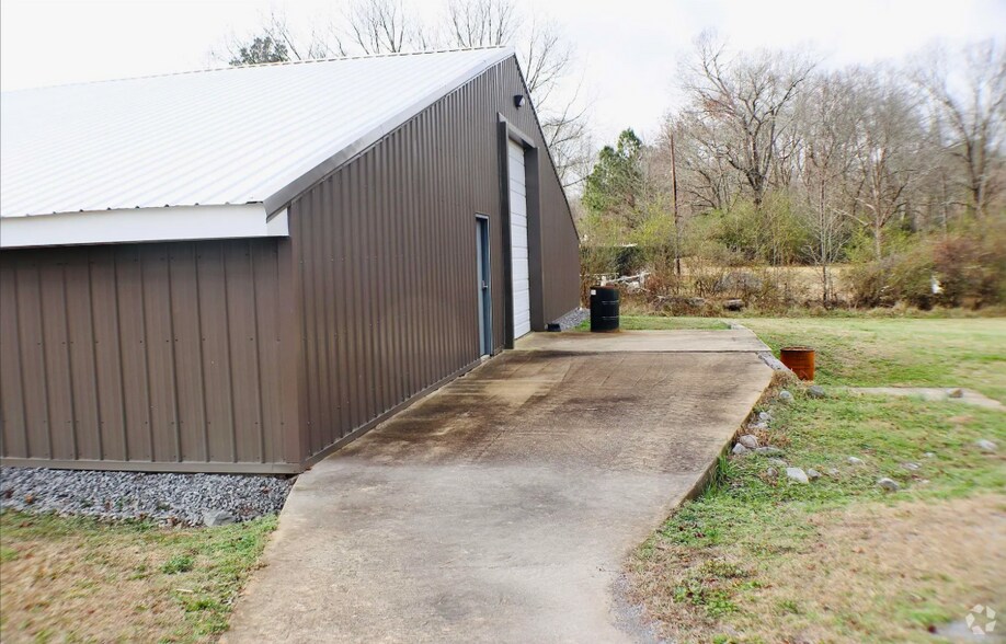 More Photos Of 1291 Eddy Scant City Rd, Arab Warehouse For Sale