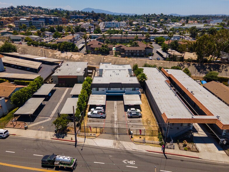 More Photos Of 331 E Washington Ave, Escondido Apartments For Sale