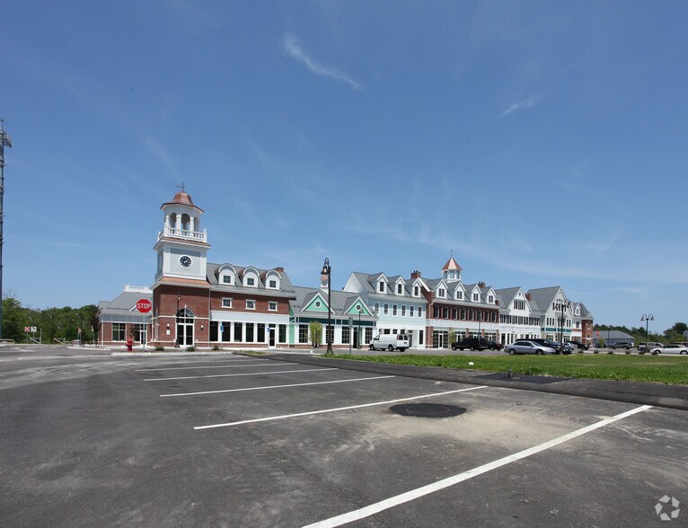 More Photos Of 132 Chief Justice Cushing Hwy, Cohasset Coworking Space