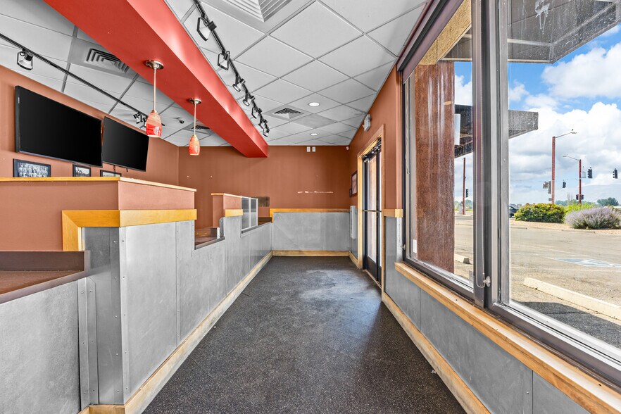 More Photos Of 1041 Highway 6 And 50, Fruita Fast Food For Sale